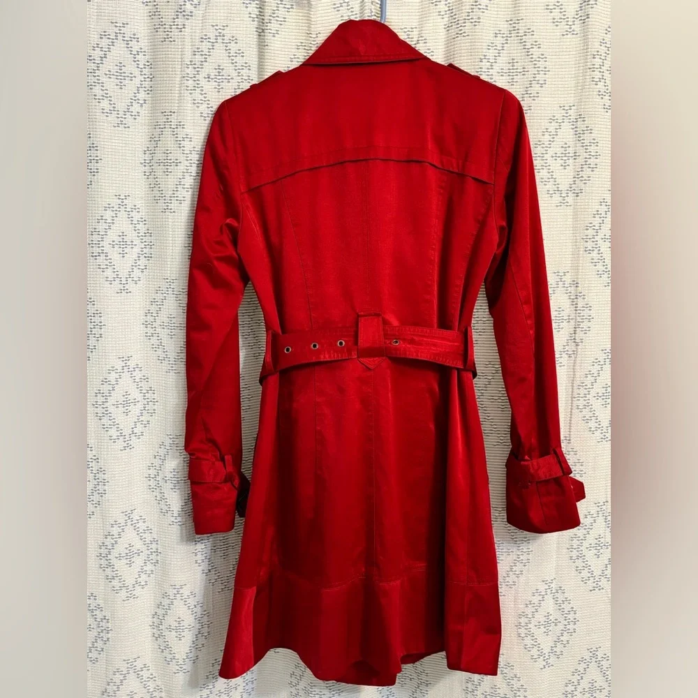 Make Me an Offer 😊 - GUC - Lovely Rain Trench - Picture 3 of 14